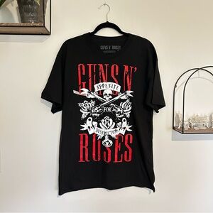 NWOT Guns N’ Roses Black Short Sleeve Crewneck Tee Shirt Unisex Size Large